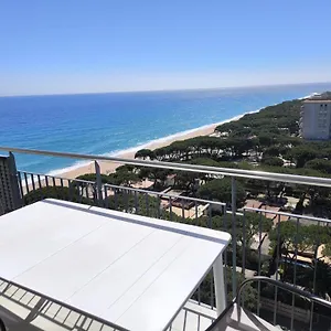 https://atico-condal.topcostabravahotels.com